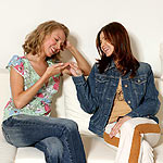 Watch cute teen friends making love in erotic threesome