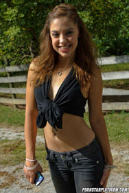 Gigi Rivera - Pics - 04