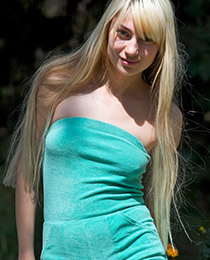  Hot long haired blonde