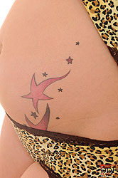 Nicole shows her heavy mommy boobs