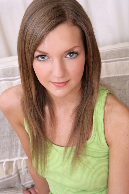  Inna is even more sweet without any sexy clothes