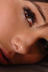 Young Melanie Memphis bound in nets