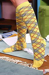 Simony & Zafira get wild in socks