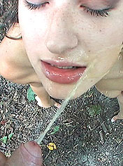 Sexy Eve Wild in pissing act with blowjob