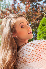 Beautiful brunette Zara rides a huge fleshcolor dildo, then rubs her pussy until she cums. Feb-2016 1818