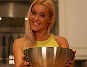 Funny behind the scenes acts with Sophie and Eve