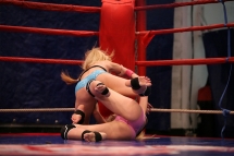 Sweet Sophie Moone fight against the sexy Antonya