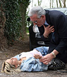  Older senior fucking a teenage blonde after a car crash