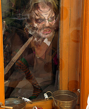 Curly blonde teen takes a thick load on her innocent face