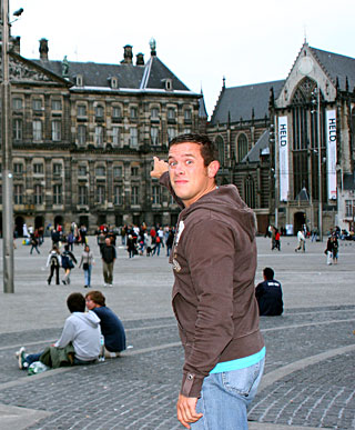 Horny tourist from Belgium wants to bang a window hooker