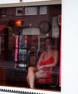  Tourist bangs a big breasted Amsterdam Prostitute rough