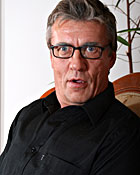 Stunning teen nurse pleasing a senior for a good sum money