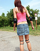 Skating teenage cutie pleasing her own pussyhole outdoor