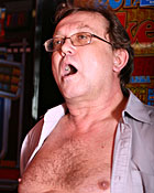 Sexy brunette teen babe pleases a senior jackpot winner