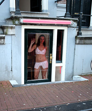 Milf pleasing a tourist his erected cock for cash money