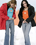 Dildo loving teenies toying eachothers dripping pussyhole