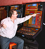 Teenager with a perfect round ass fucking a senior wild