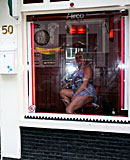 Horny Indian tourists wants big boobies to please him with