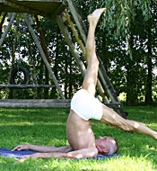 Senior works out but gets offered a teenage pussy to fuck