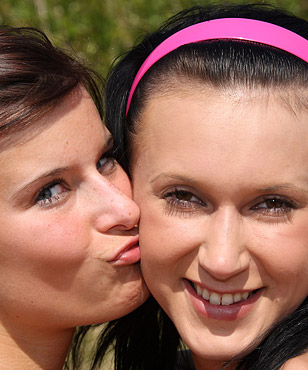 Two teenage cuties exploring eachothers hot body outdoors