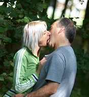 Hot innocent girl fucked outdoors in the forest hardcore