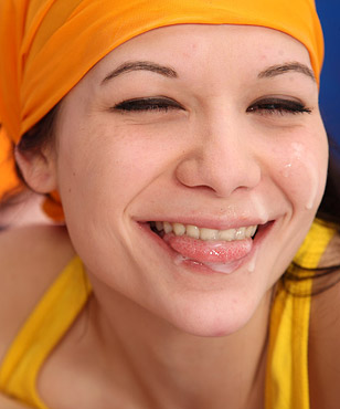 Cute pretty teenager enjoys banging her horny boyfriend