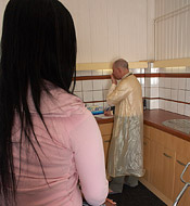 Hot and willing teenage sweetie screwing the horny doctor