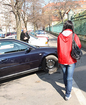 Pretty teenie sucking and jerking his hard stiff pecker