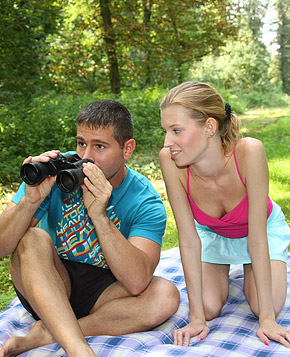 Sexy teenager nailed at picknick by her boyfriends dick