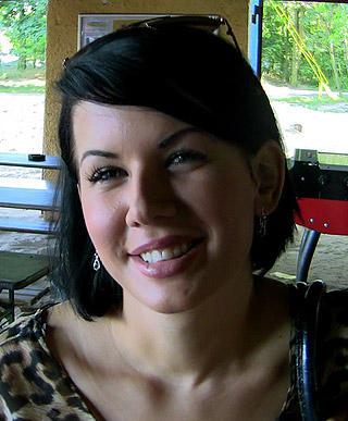 Sexy teenage girl loves pissing and blowing stiff schlong