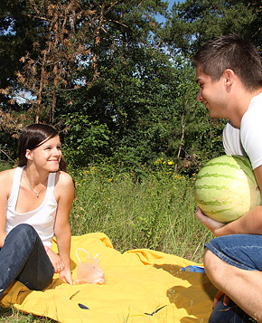 Picknicking teenage beauty fucked hard by her boyfriend