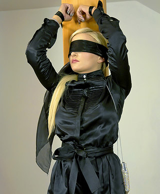 Bondage loving sweetie pleasures her tied up sexy slave