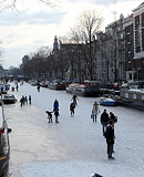 Horny indian chap shagging a hot blonde prostitute hard