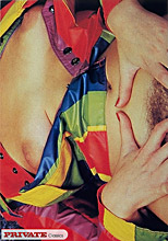 Blondie posing for pics