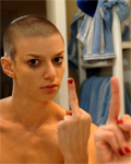  Eliska closely shaved head with the Super vibrator! 