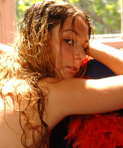 Mia Moore masturabating on the sunlight!