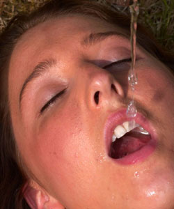 Lovely teen Nanda masturbating in the forest