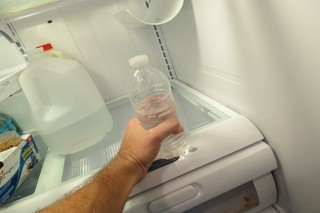 Naughty Americans - Unsuspecting Sleeping Chick Gets Doused With Water And Fucked