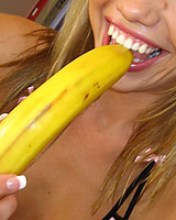 Maya Hills - Stunning Maya sucks it deep and fucks hard