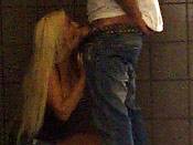 Blondie gives BJ on the street corner - Blondie gives BJ on the street corner