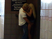Blondie gives BJ on the street corner - Blondie gives BJ on the street corner