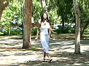 Dress fail - Dumb girl sharked in the park