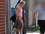 White girl gets sweet sharking - White girl gets sweet sharking