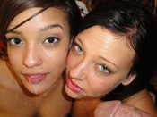 Ivy & Melanie - 18yo cuties play w/ each other&acute;s boobies!