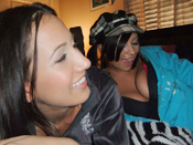 Amia & Halie - Amia & Halie have their first TEEN BFF threesome!