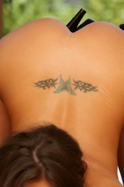 Sexy brunette babe, Rachel Roxxx, is styling! Wearing her sexy bra, tight skirt and hot heels, she puts on a hot striptease showing off her big tits and amazing body!