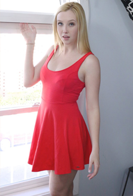 :: This Girl Sucks presents Samantha Rone in Every Drop Counts